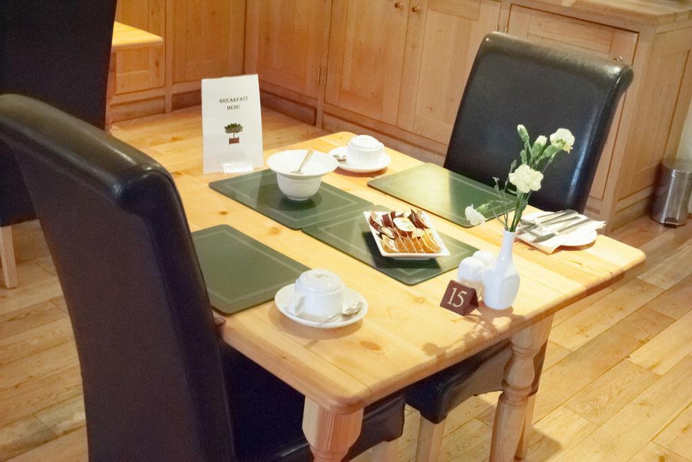 The Gower Hotel Saundersfoot Bagian luar foto